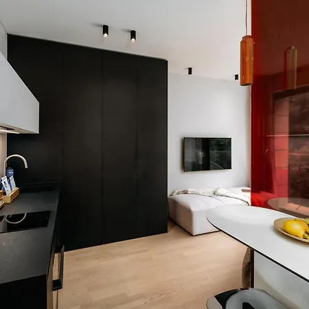 Apartamento Days - With Balcony&garage Parking In Smíchov
